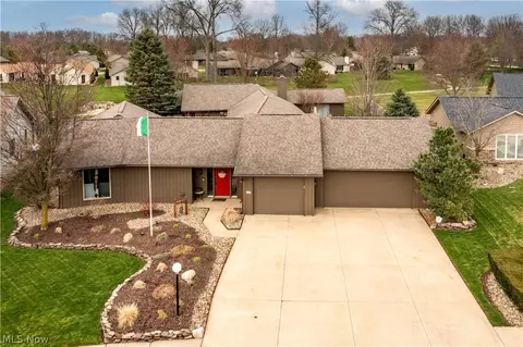 33017 Hidden Hollow Ct, North Ridgeville, OH 44039