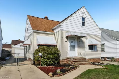 4252 Ridgeview Rd, Cleveland, OH 44144
