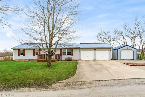 3147 Township 126 Rd NE, New Lexington, OH 43764