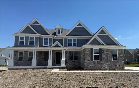32610 Trillium Ct, Avon Lake, OH 44012