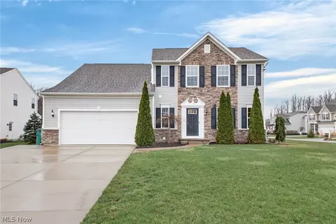 8364 Orchard Rd, Concord Twp, OH 44077