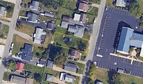 69 Lawrence Ave, Columbus, OH 43228
