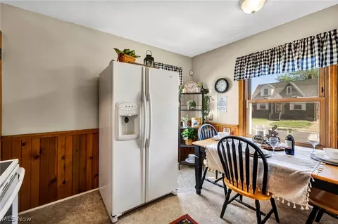 934 E 220th St, Euclid, OH 44119 photo 11
