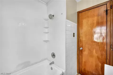 934 E 220th St, Euclid, OH 44119 photo 26