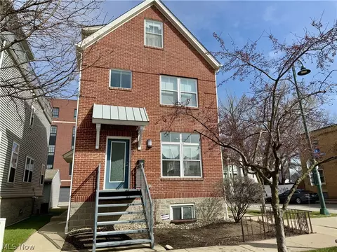 1257 W 76th St, Cleveland, OH 44102