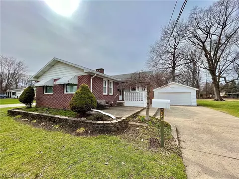 839 Mill St, Conneaut, OH 44030