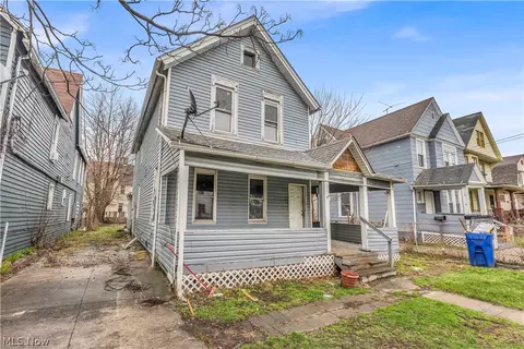 2037 W 98th St, Cleveland, OH 44102