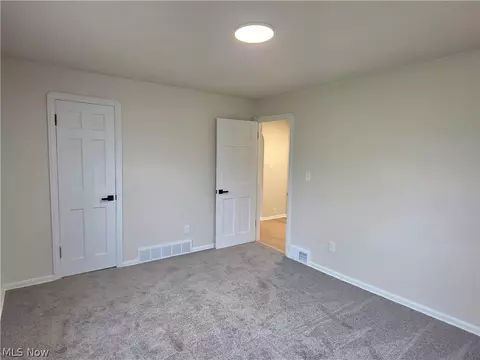 Bedroom - 1324 Mapleview Dr, Seven Hills, OH 44131 photo 3 of 3
