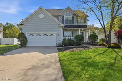 60 Bellmore St, Painesville, OH 44077
