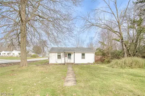 3665 Marcella Ave, Stow, OH 44224