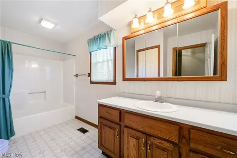 3364 Waterford Ave NW, Canton, OH 44708 photo 24