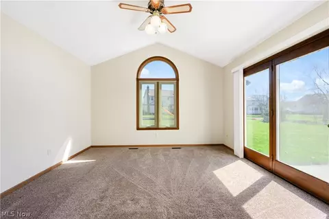 3364 Waterford Ave NW, Canton, OH 44708 photo 9