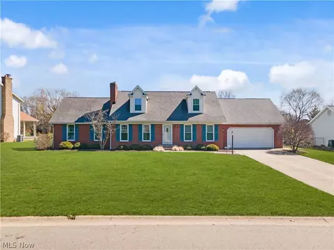 3364 Waterford Ave NW, Canton, OH 44708 photo 2