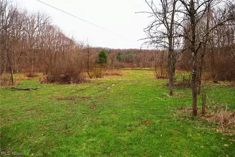 6030 Atkinson Creek Rd SE, Tippecanoe, OH 44699