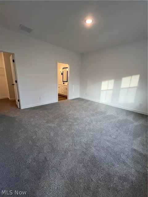 421 Pheasant Run, Elyria, OH 44035 photo 4