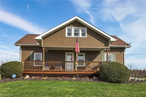 5502 Dutch Rdg, New Straitsville, OH 43766
