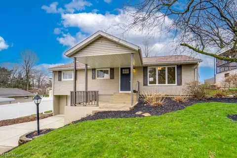 1010 Miles Ave NW, Canton, OH 44708