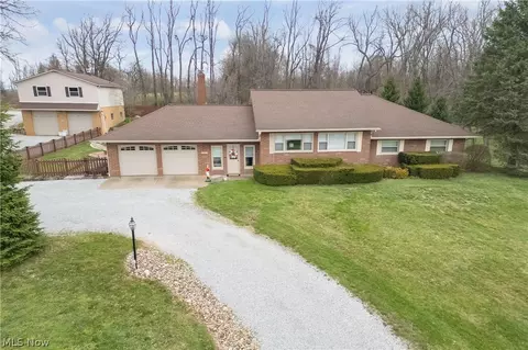 1195 Etter Rd, Mogadore, OH 44260