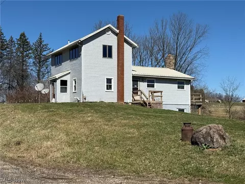 10955 Township Road 262, Millersburg, OH 44654