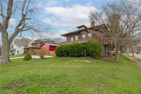 528 Lincoln Way E, Massillon, OH 44646