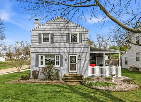 189 Edna St, Poland, OH 44514