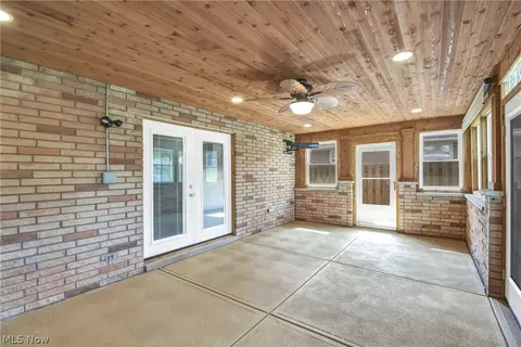 Exterior - 7350 Ames Rd, Parma, OH 44129 photo 3 of 11