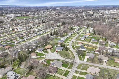 View/Area - 7350 Ames Rd, Parma, OH 44129 photo 4 of 5