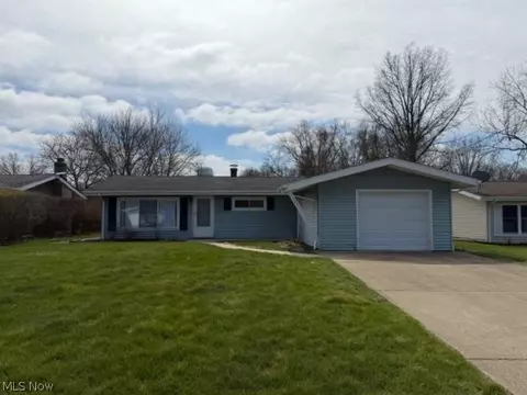 166 Huntington Dr, Northfield, OH 44067