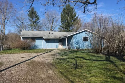 10333 Wentworth St, Streetsboro, OH 44241