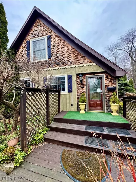 600 Lakeview Ave, Conneaut, OH 44030