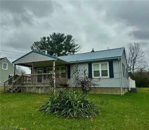 2173 Clearview Dr, Warren, OH 44483