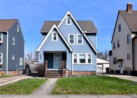16412 Elsienna Ave, Cleveland, OH 44135
