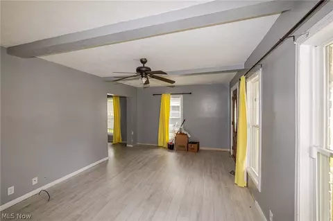 Living - 124 E 32nd St, Lorain, OH 44055 photo 3 of 5