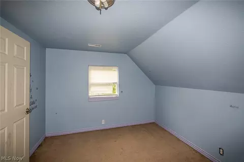 Bedroom - 124 E 32nd St, Lorain, OH 44055 photo 2 of 5