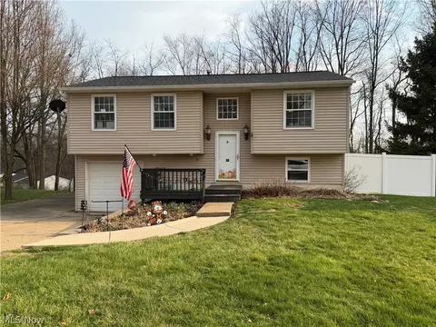 2213 Oak Ave SE, Massillon, OH 44646