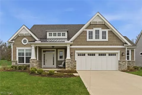 31523 Pier E, Avon Lake, OH 44012