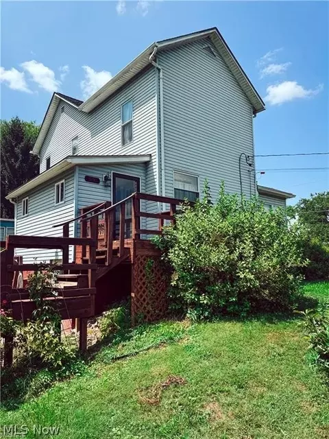 122 3rd St, Powhatan Point, OH 43942