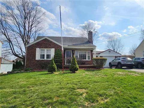 2451 W Manor Ave, Poland, OH 44514