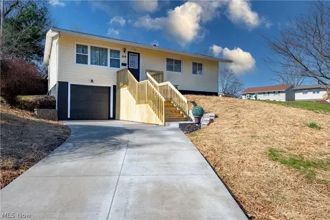2119 Alden Ave NW, Massillon, OH 44647