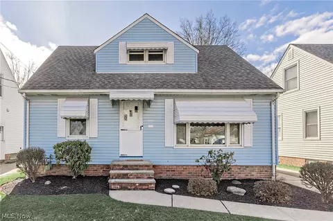 30104 Warren Rd, Wickliffe, OH 44092