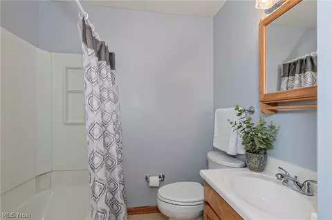 30104 Warren Rd, Wickliffe, OH 44092 photo 25
