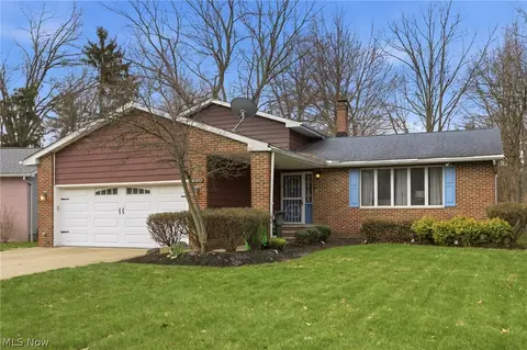 980 Carlone Pl, South Euclid, OH 44121