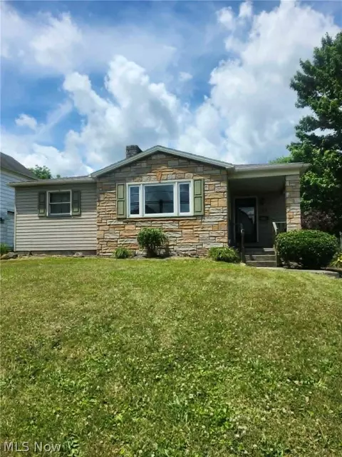 Other - 189 Center St, Struthers, OH 44471 photo 3 of 13