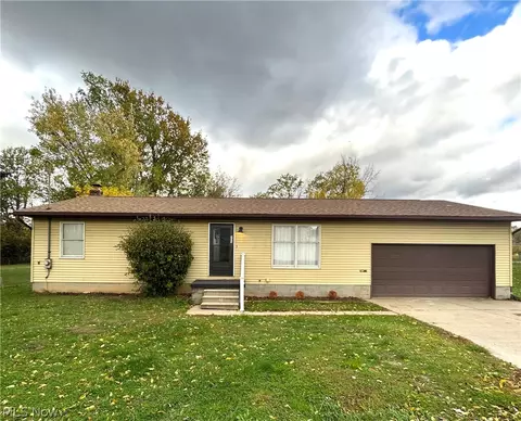 2205 Kimball Ct, Akron, OH 44314