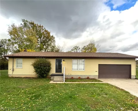 2205 Kimball Ct, Akron, OH 44314