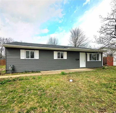 746 Delaware Ave, Elyria, OH 44035