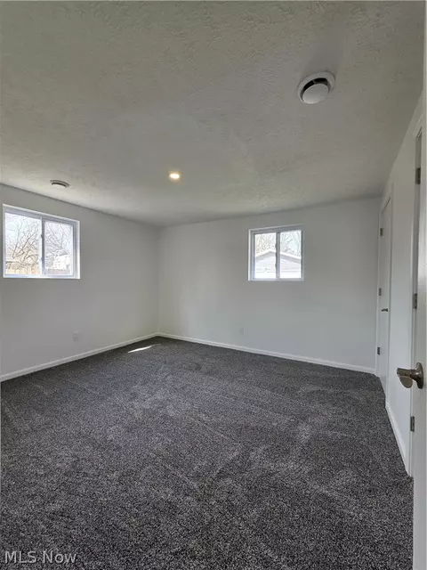Bedroom - 746 Delaware Ave, Elyria, OH 44035 photo 1 of 2