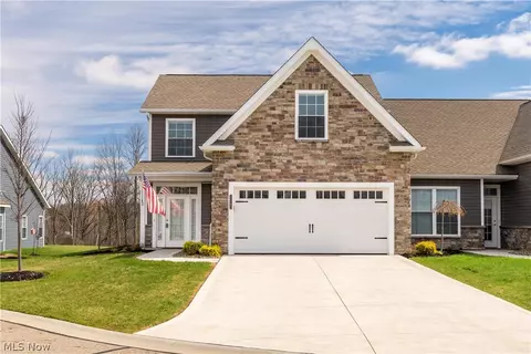 3542 Red Tail Cir NW, Canton, OH 44708