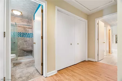 Entry Way - 1536 Baycrest Dr NW, Canton, OH 44708 photo 2 of 2