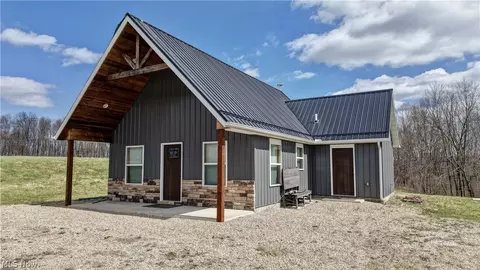 41264 Township Road 58, Coshocton, OH 43812